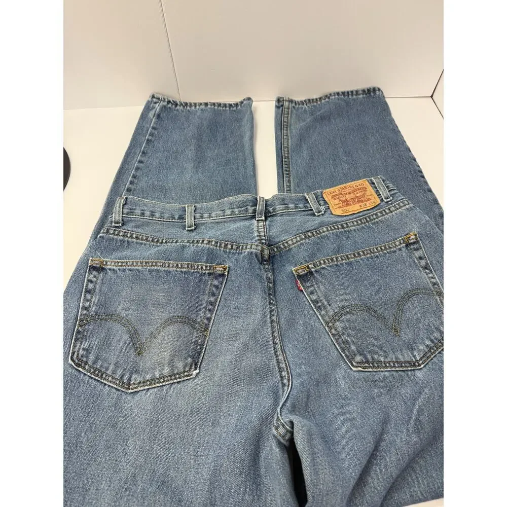 Vintage Levi's 550 Relaxed Fit Jeans Men's 38x34 Blue Denim Straight Leg Classic